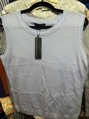 Banana Republic Pale Blue Sleeveless Knit Shell